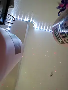 Snapshot of thatonespicychick chatting on January 27, 7:46 pm thatonespicychick online show from January 27, 7:46 pm