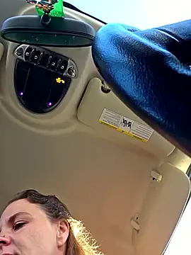 Snapshot of thatonespicychick chatting on September 9, 2:05 pm thatonespicychick online show from September 9, 2:05 pm