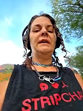 Snapshot of thatonespicychick chatting on September 20, 1:12 pm thatonespicychick online show from September 20, 1:12 pm