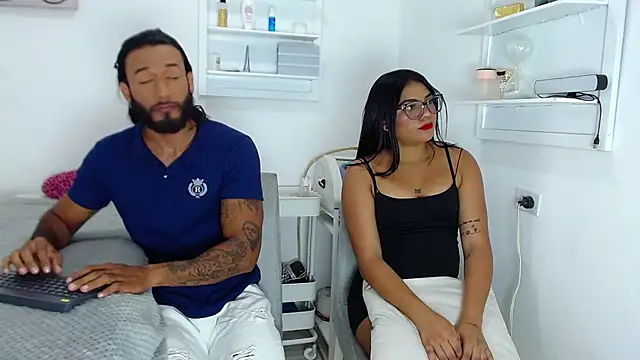  jhon connor  online show from April 2, 7:33 pm