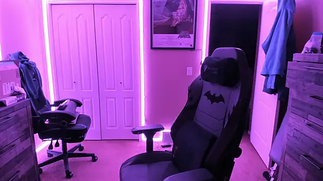 Snapshot of Sissydream123 chatting on January 6, 7:42 am Sissydream123 online show from January 6, 7:42 am