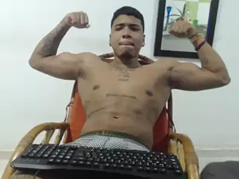 camiloacosta321 online show from December 5, 6:32 am