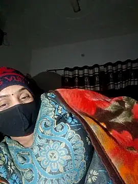 menakshiiikaur online show from December 18, 5:41 pm