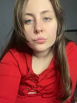 Snapshot of Topvi_ chatting on January 3, 1:14 pm Topvi  online show from January 3, 1:14 pm