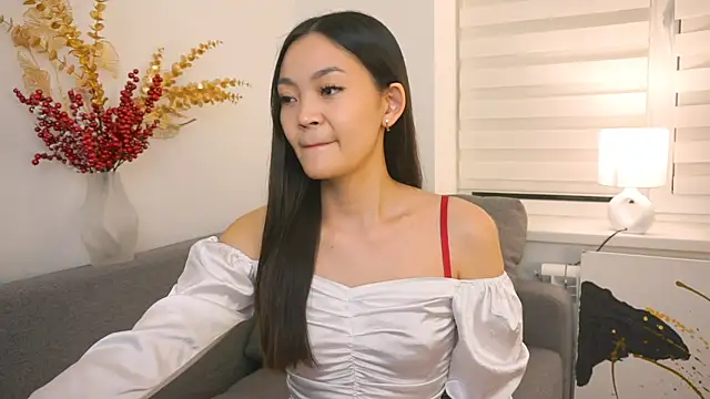 Peopleneedlove144 online show from March 14, 4:40 pm