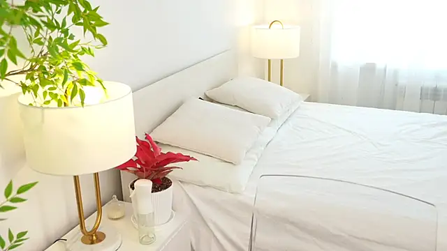 Peopleneedlove144 online show from March 4, 11:16 am