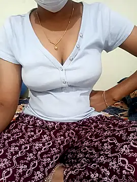 Snapshot of Ammualagitamil chatting on January 9, 4:08 am Ammualagitamil online show from January 9, 4:08 am