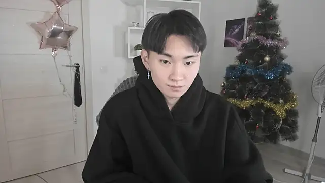 Snapshot of Miram_Yu chatting on January 5, 5:30 pm Miram Yu online show from January 5, 5:30 pm