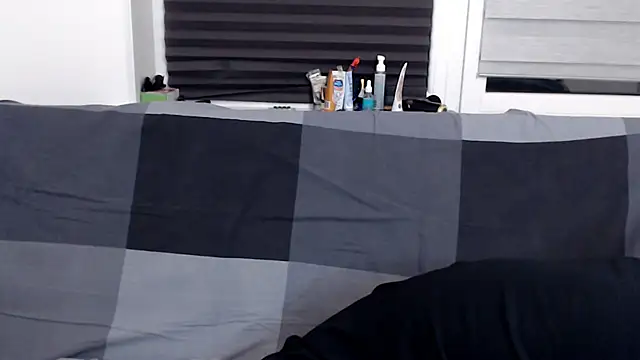 Snapshot of Miram_Yu chatting on January 11, 8:32 pm Miram Yu online show from January 11, 8:32 pm