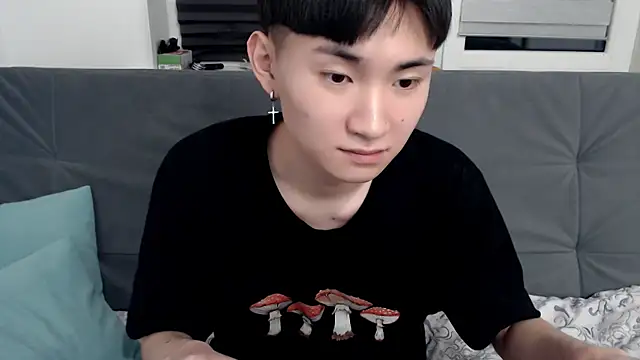 Snapshot of Miram_Yu chatting on February 9, 11:57 pm Miram Yu online show from February 9, 11:57 pm