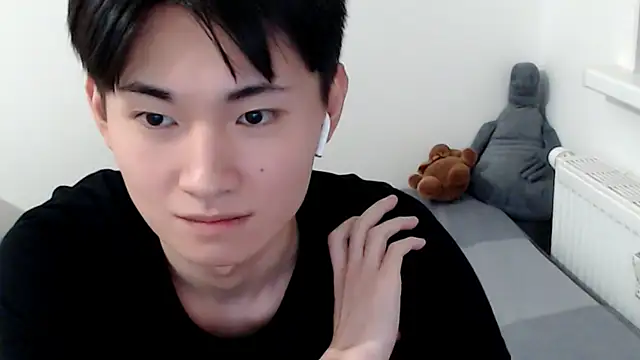 Snapshot of Miram_Yu chatting on October 15, 3:06 am Miram Yu online show from October 15, 3:06 am