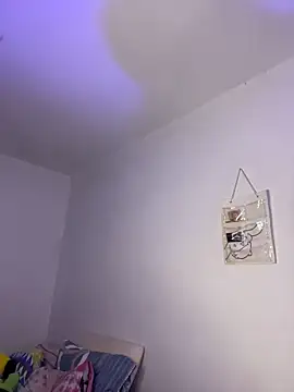 MadelineBenet online show from February 11, 4:06 am