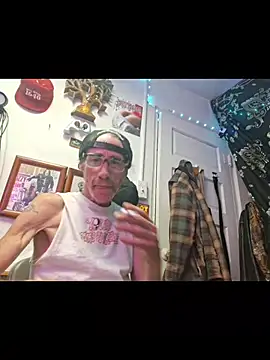 Undercover Pornstar online show from July 13, 5:38 pm