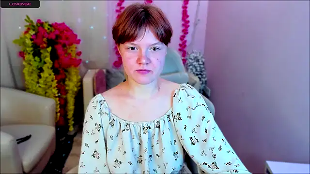 DreamyLuna online show from September 19, 8:42 pm