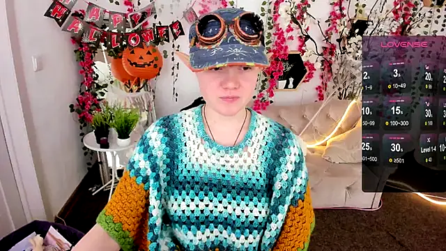 DreamyLuna online show from November 1, 9:17 pm