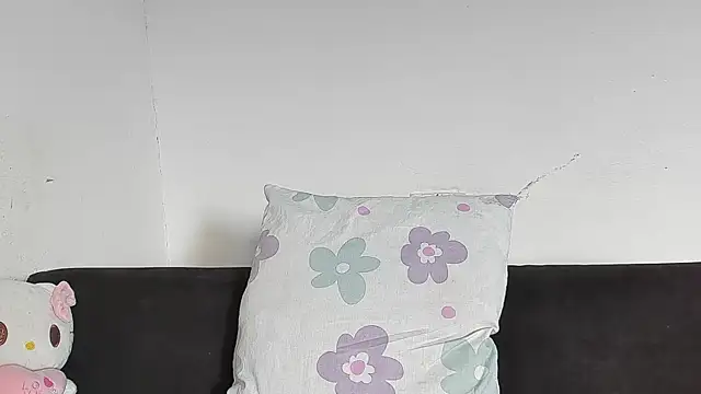 Snapshot of salome_daniel chatting on July 15, 6:02 pm salome daniel online show from July 15, 6:02 pm