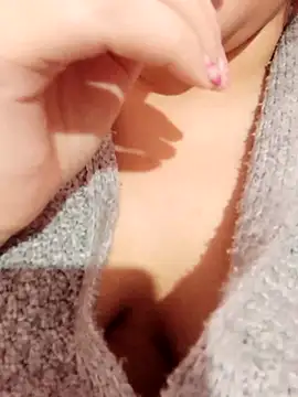 Hotoufia38 online show from December 20, 4:25 pm