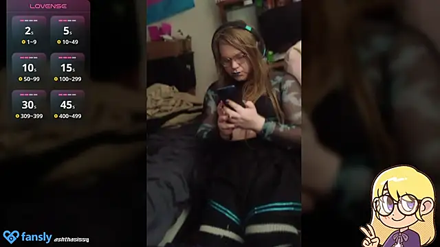 AshThaSissy online show from December 26, 9:11 am