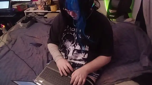 AshThaSissy online show from October 18, 1:30 am