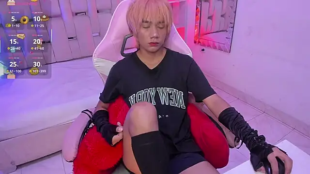 Eriol  online show from November 13, 12:26 pm