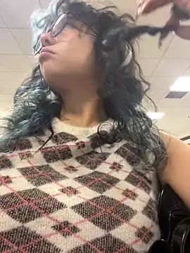 Snapshot of Sweet_Chaos chatting on January 14, 7:00 pm Sweet Chaos online show from January 14, 7:00 pm