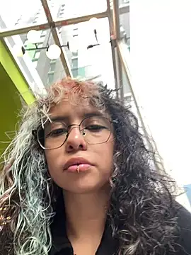 Snapshot of Sweet_Chaos chatting on February 26, 8:11 pm Sweet Chaos online show from February 26, 8:11 pm