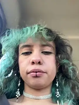 Snapshot of Sweet_Chaos chatting on October 10, 7:24 pm Sweet Chaos online show from October 10, 7:24 pm