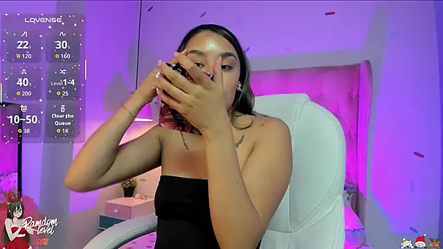  Sophie  miller online show from December 21, 12:01 pm