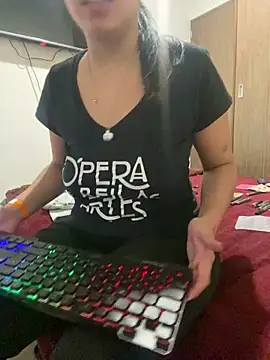 Effyvice13 online show from May 11, 5:32 pm