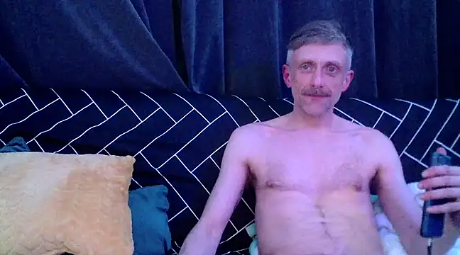 unclestefansdick online show from February 25, 7:20 am