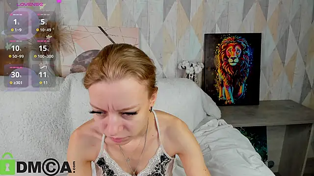 Michelle Blond online show from September 12, 8:36 am