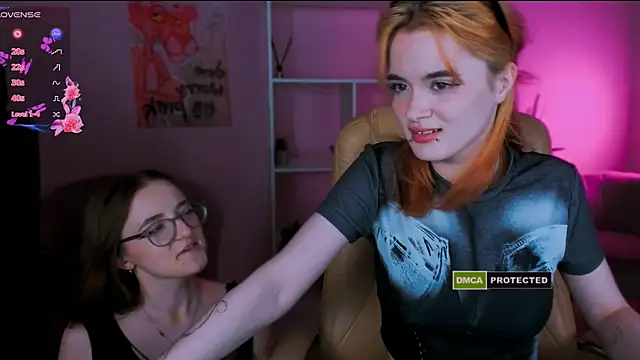 Snapshot of luna_berryy chatting on January 29, 4:47 am luna berryy online show from January 29, 4:47 am