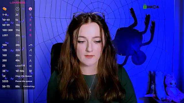 Snapshot of luna_berryy chatting on October 29, 8:43 pm luna berryy online show from October 29, 8:43 pm