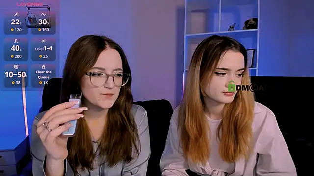 Snapshot of luna_berryy chatting on December 5, 8:16 pm luna berryy online show from December 5, 8:16 pm