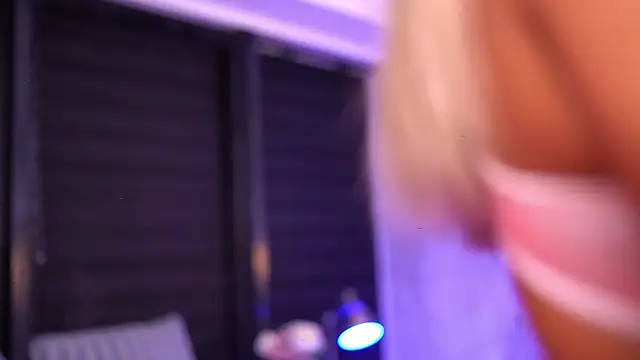 Candy Ivy online show from February 10, 1:03 am