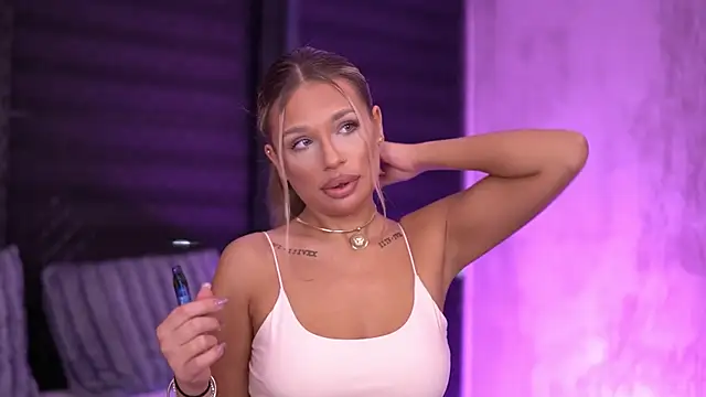 Candy Ivy online show from March 16, 7:27 pm