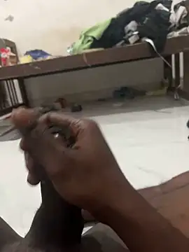 Snapshot of tamil000000 chatting on January 9, 1:29 am tamil000000 online show from January 9, 1:29 am