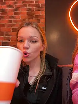 KitteCat online show from February 15, 4:23 pm