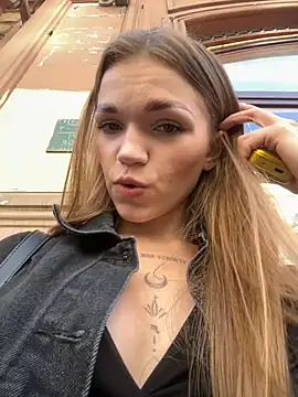 KitteCat online show from September 9, 8:58 am