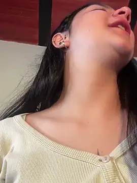 Cassie-millers online show from December 11, 1:39 pm