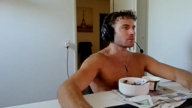 alpha-hunk online show from June 19, 10:41 am