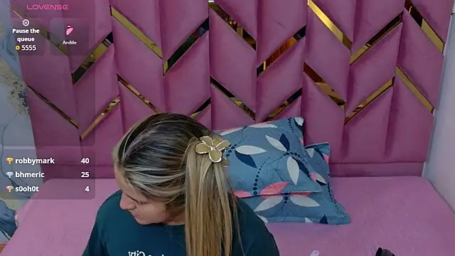 collegepawglovedaddy online show from March 18, 7:50 pm