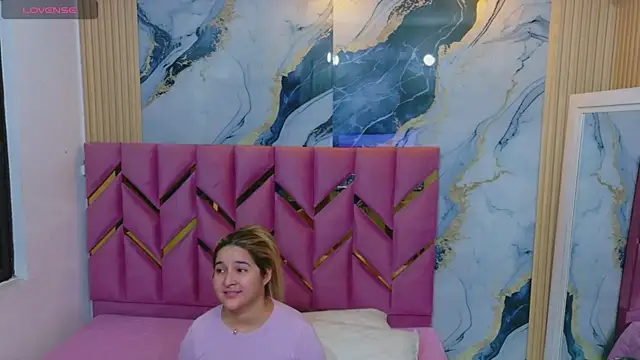 collegepawglovedaddy online show from April 13, 8:03 pm