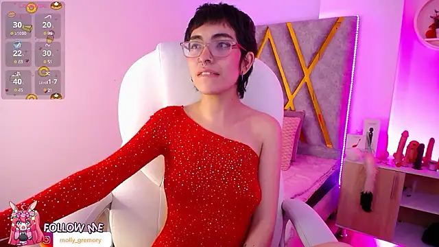 Snapshot of Molly_Gremory_ chatting on December 2, 10:45 pm Molly Gremory online show from December 2, 10:45 pm