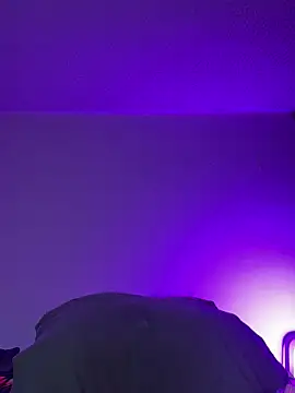 aurora divine online show from March 23, 7:07 pm