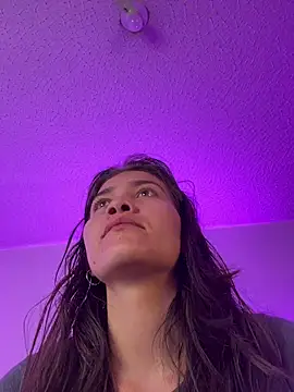 aurora divine online show from March 26, 6:57 pm