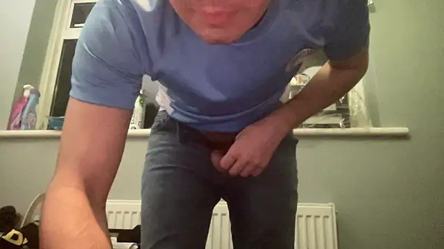 Snapshot of GotItGoin chatting on March 18, 11:31 pm GotItGoin online show from March 18, 11:31 pm