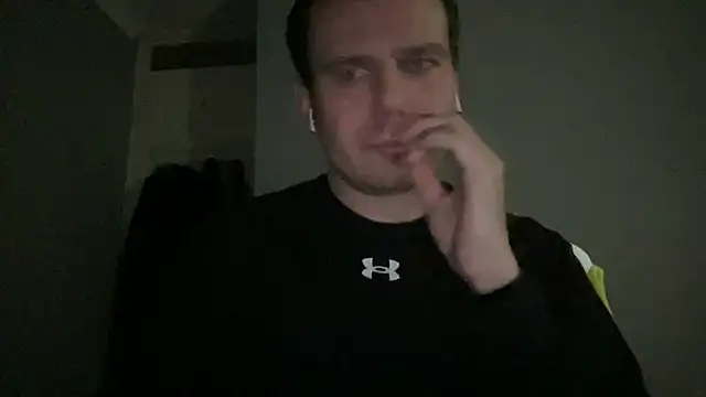 Snapshot of GotItGoin chatting on February 21, 1:17 am GotItGoin online show from February 21, 1:17 am