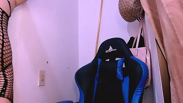 bubble red online show from February 12, 2:17 am