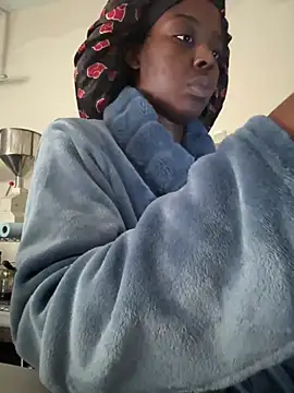 Snapshot of choclatepeaach chatting on January 10, 3:14 pm choclatepeaach online show from January 10, 3:14 pm